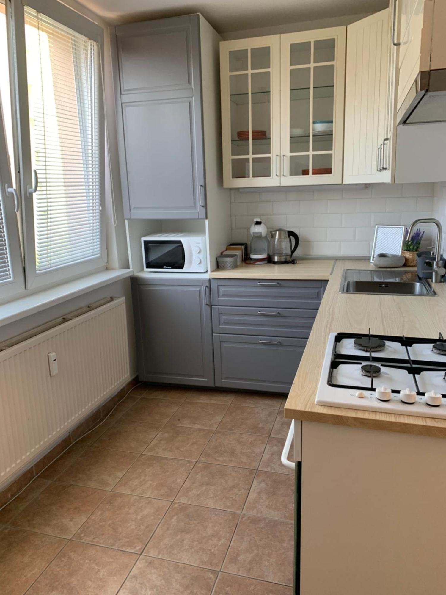 Victory Apartman Samorin Exterior photo